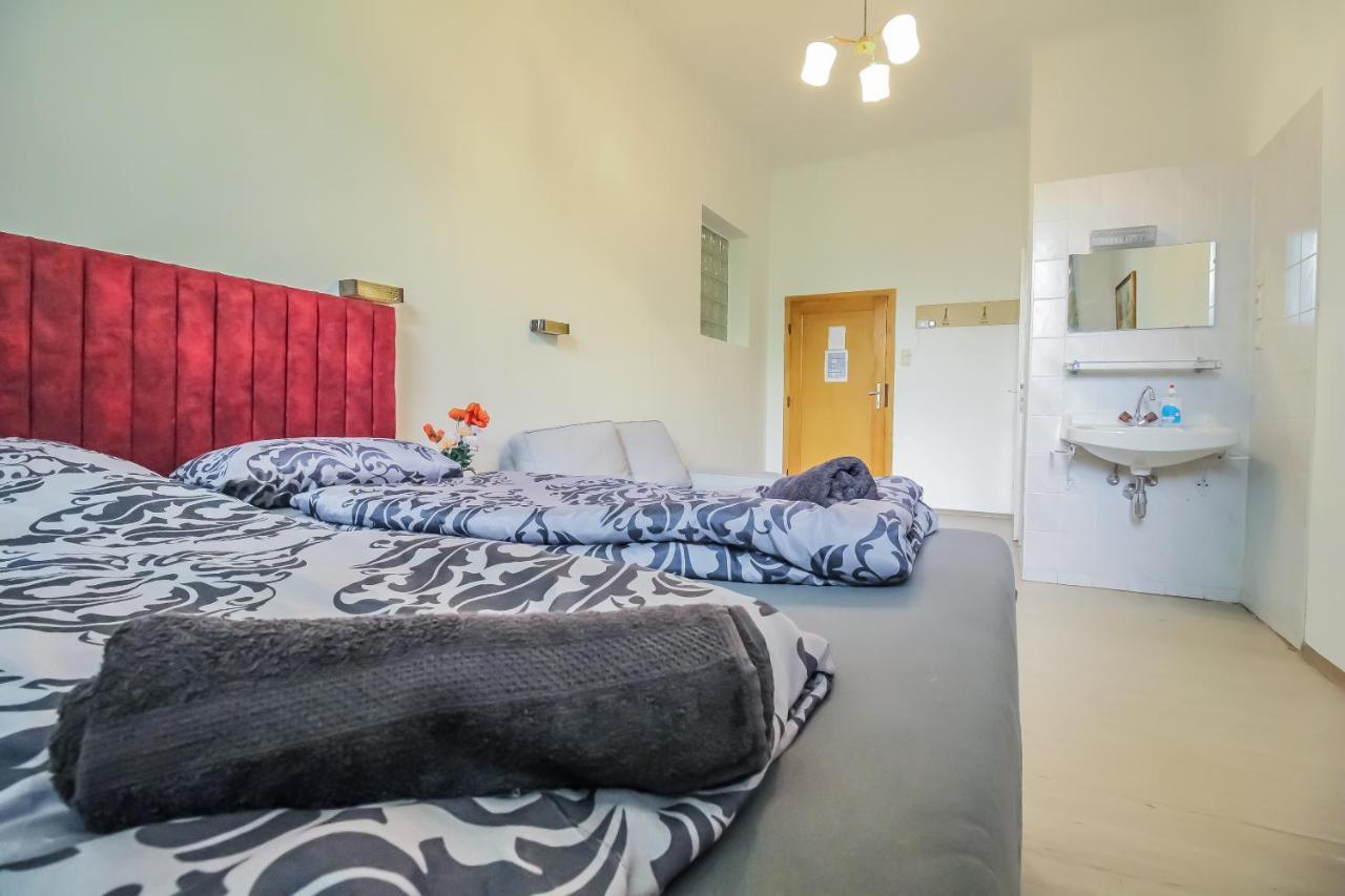 Queen Studio 3P Bs Viena Exterior foto