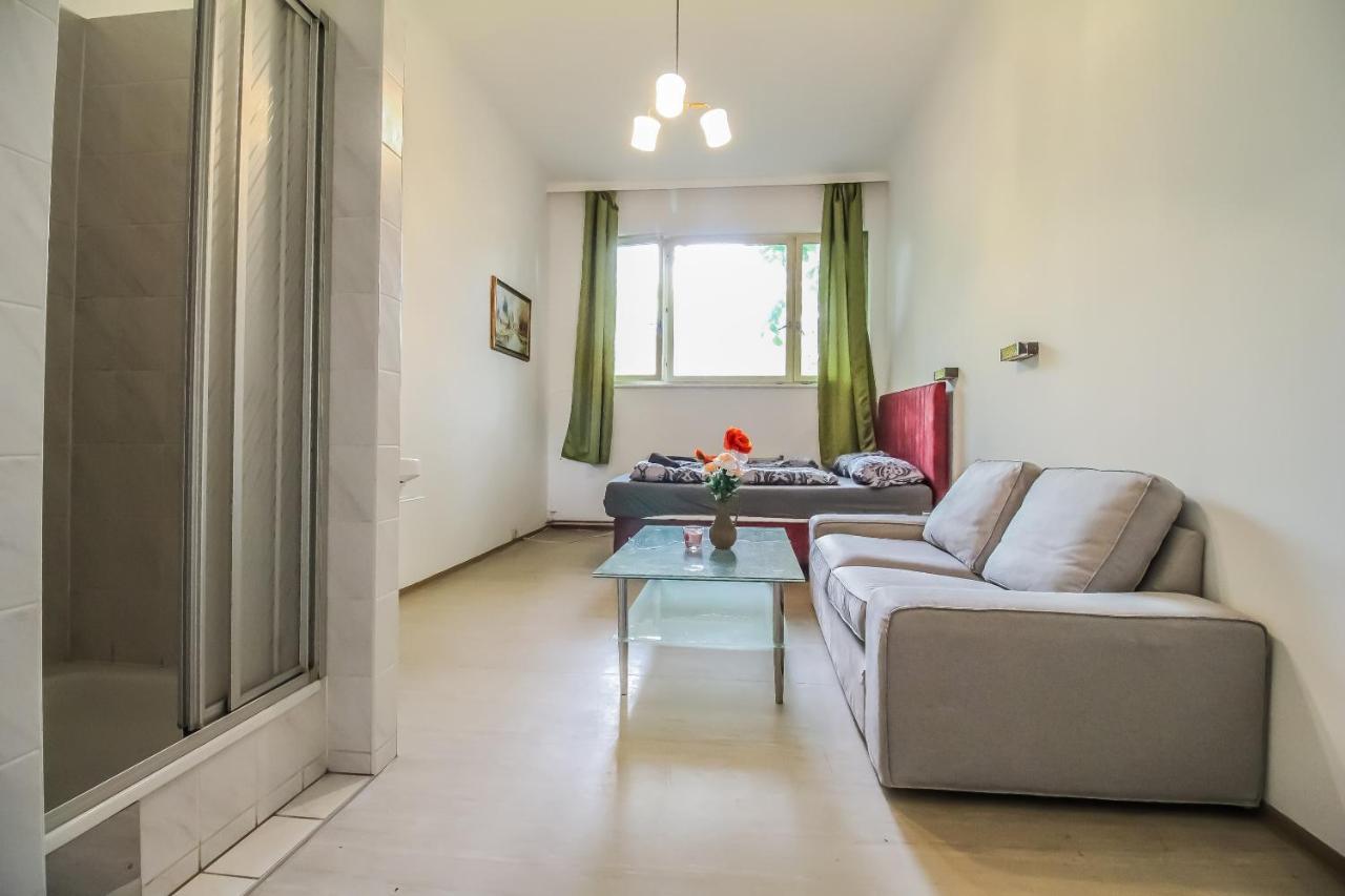 Queen Studio 3P Bs Viena Exterior foto